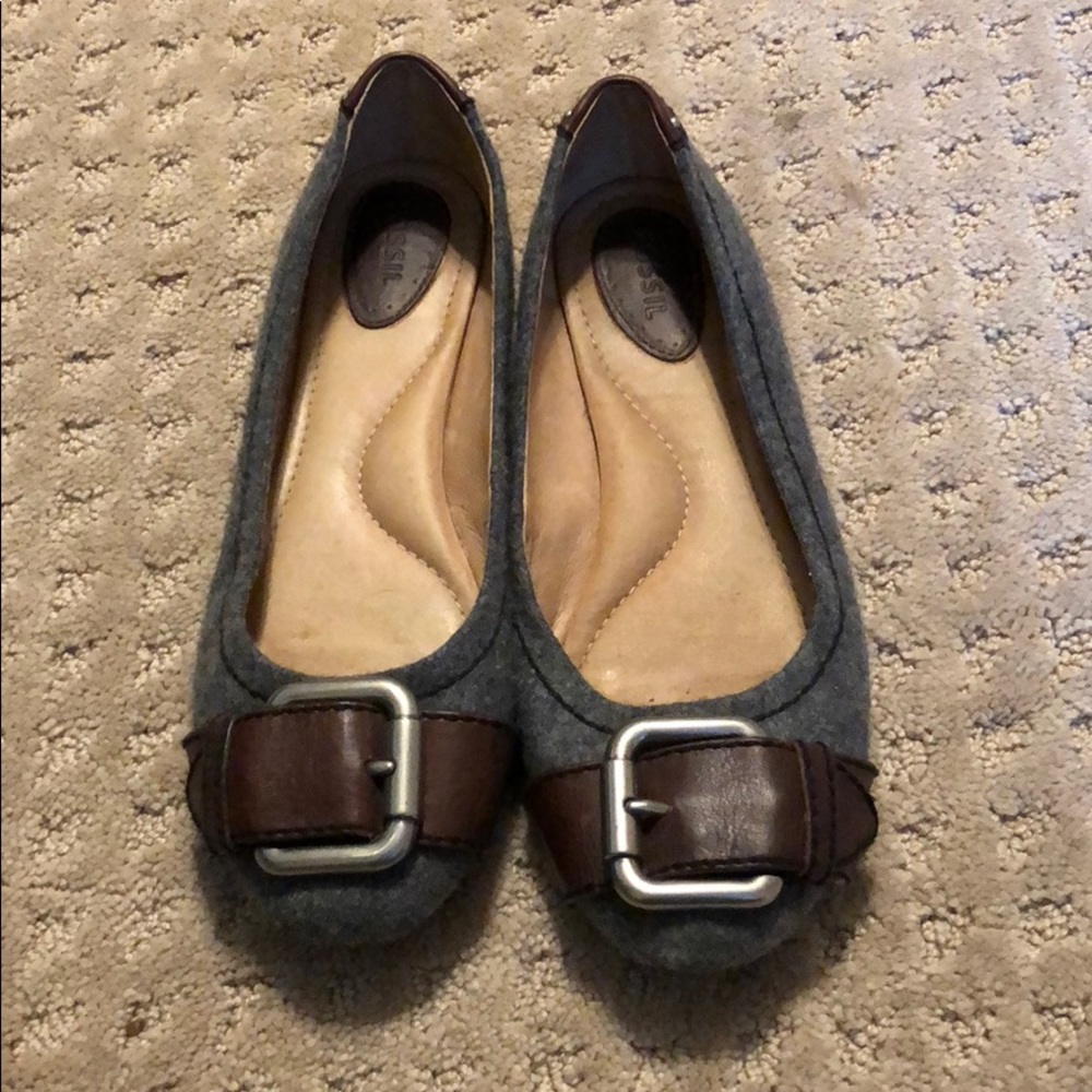 Fossil shoes